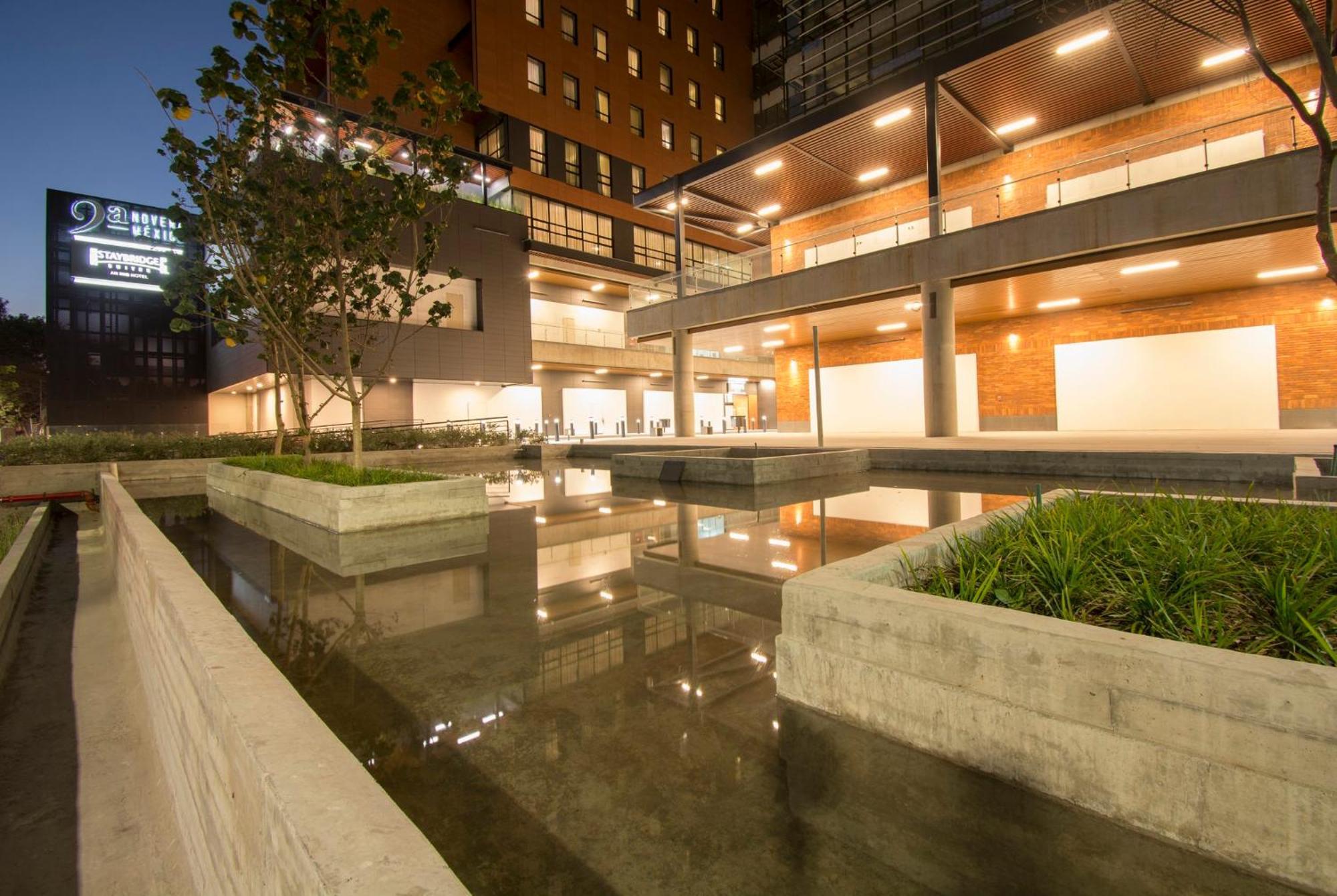 Staybridge Suites - Guadalajara Novena By Ihg Exteriér fotografie