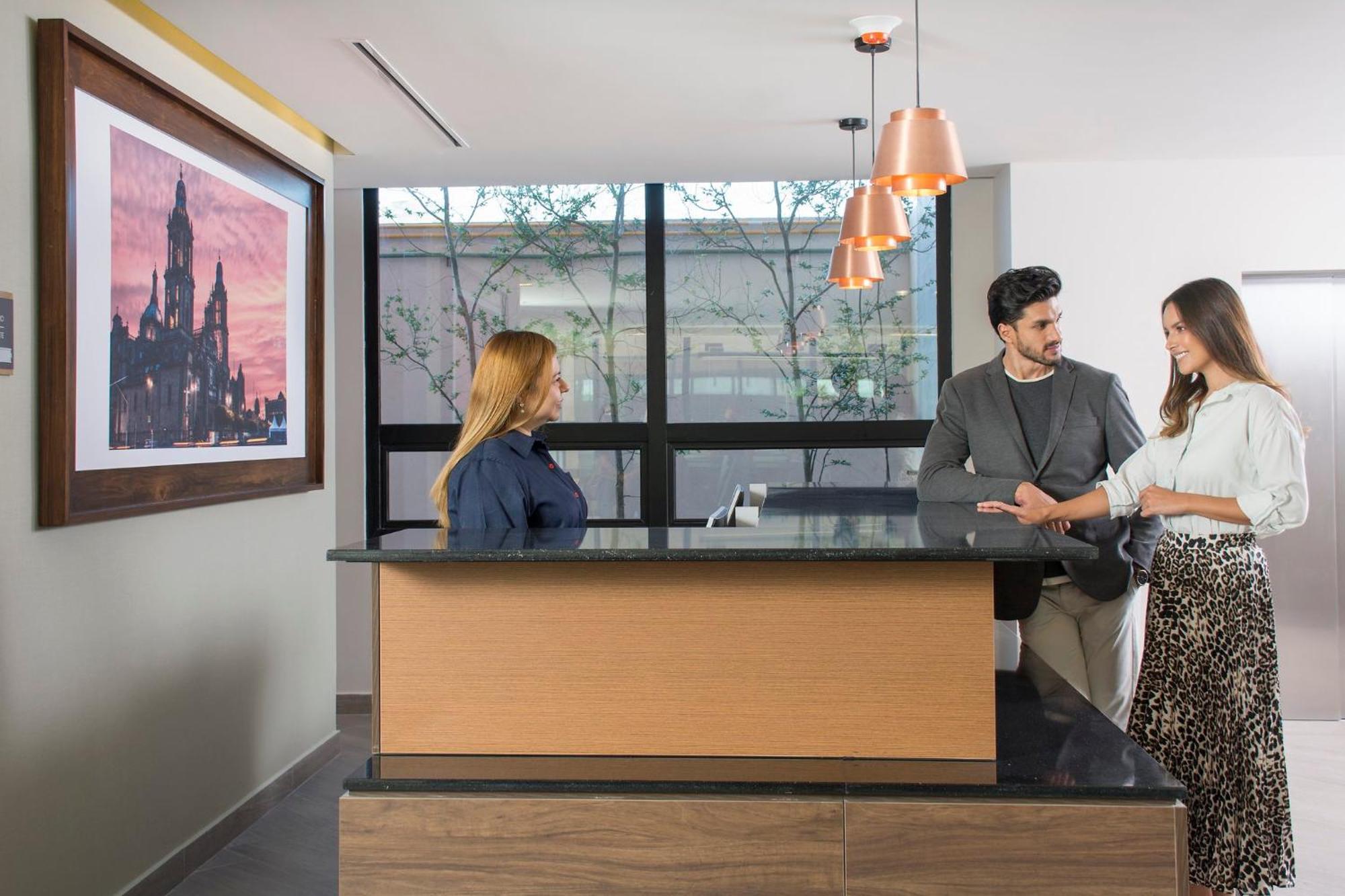 Staybridge Suites - Guadalajara Novena By Ihg Exteriér fotografie