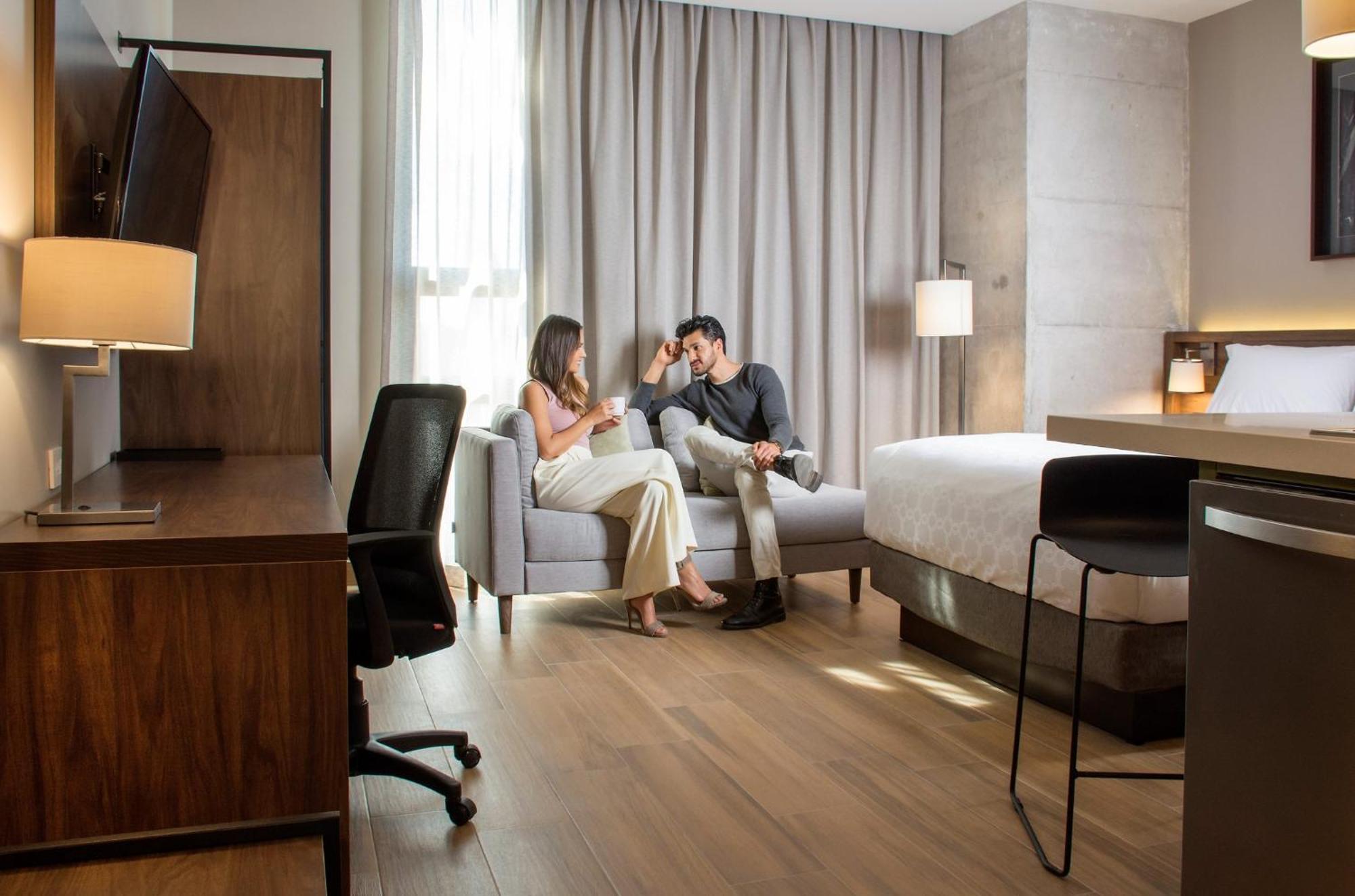 Staybridge Suites - Guadalajara Novena By Ihg Exteriér fotografie
